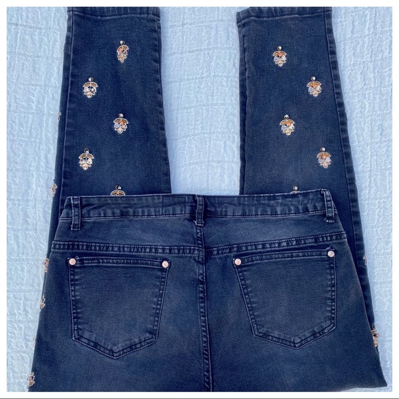 ๐HP๐ โค๏ธRARE VTG V Christina Embellish Bling Sequin Bejeweled Skinny Ankle Jean - Picture 8 of 16